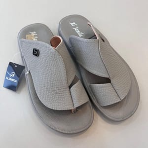 نعال الجميلة